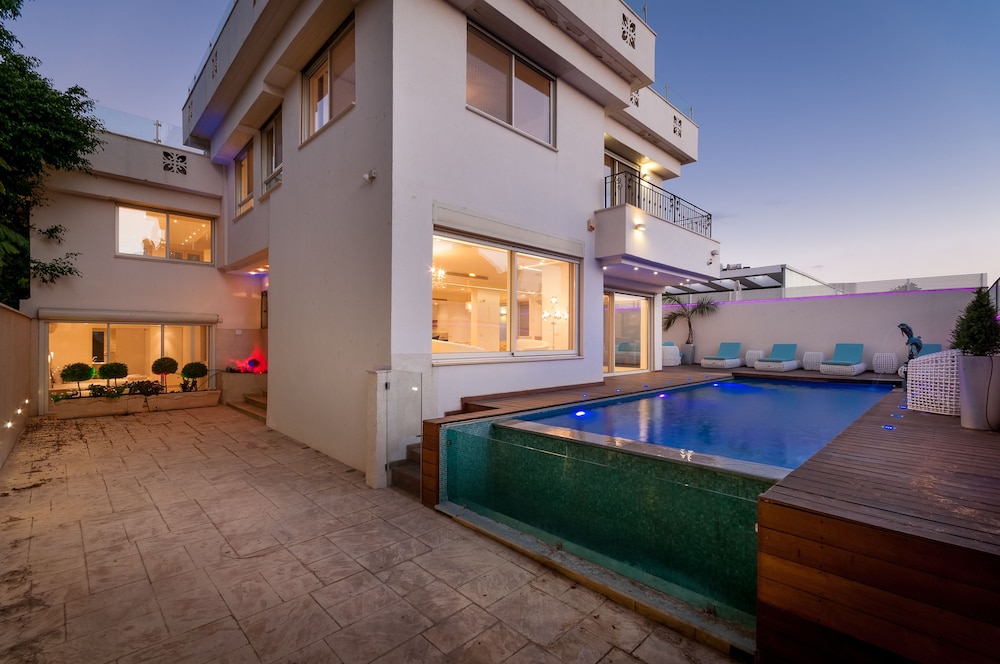 Luxurious Villa with great location, photo 9