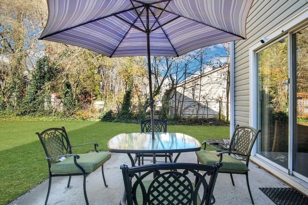 Sweet Home Georgia Luxury view 5