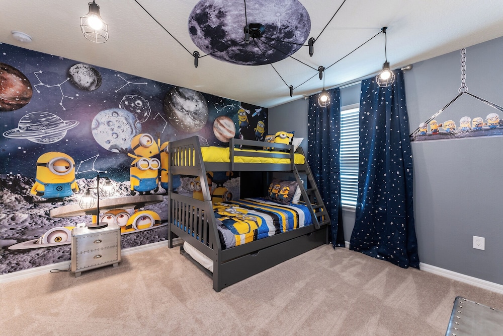 Amazing 8BR Villa by Disney Pool Theater