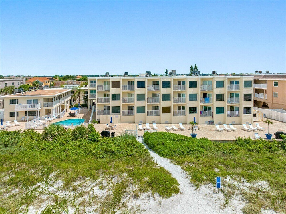 Belleair Beach Club view 3