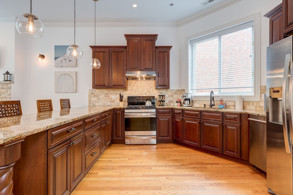 Breathtaking & Bright: Designer 2BD with Garage by AllSet Turnover view 2