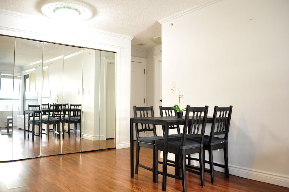 Apartments in Downtown Vancouver