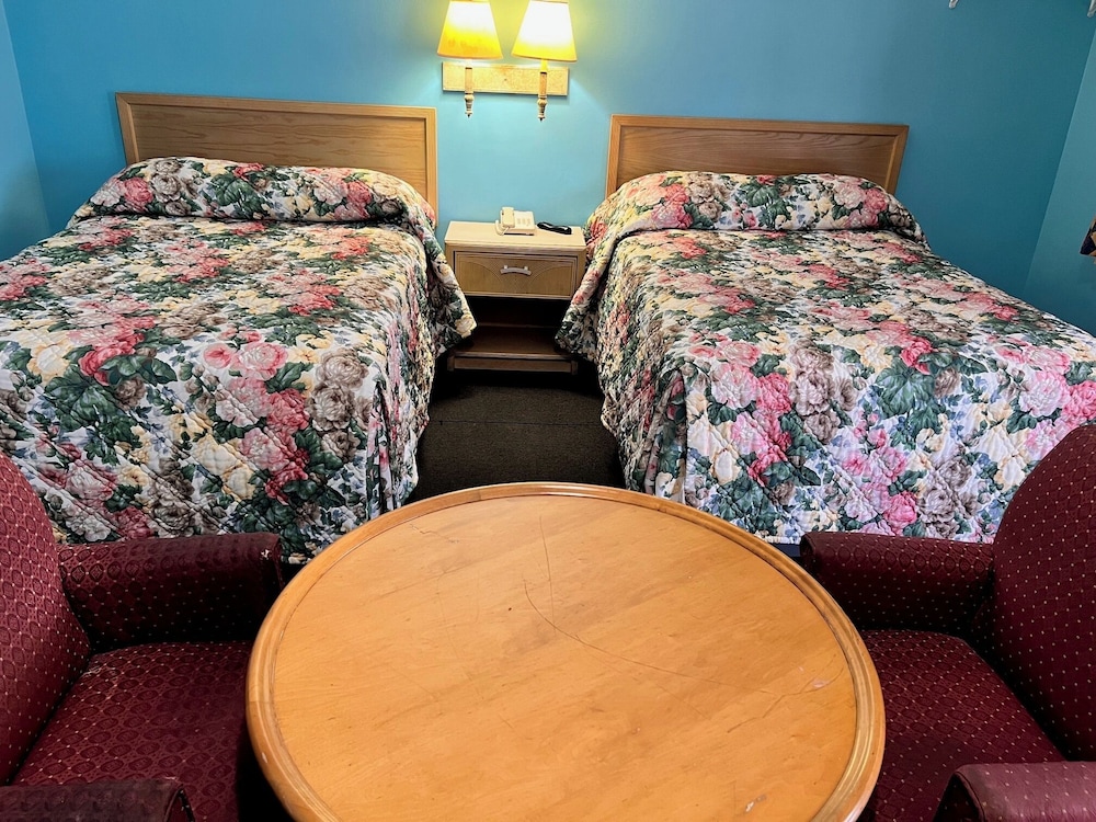 BUDGET INN