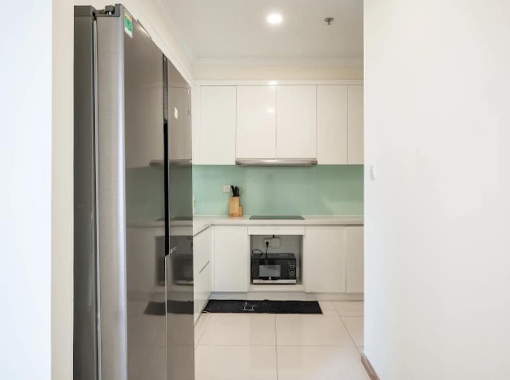 Somi Luxstay LP