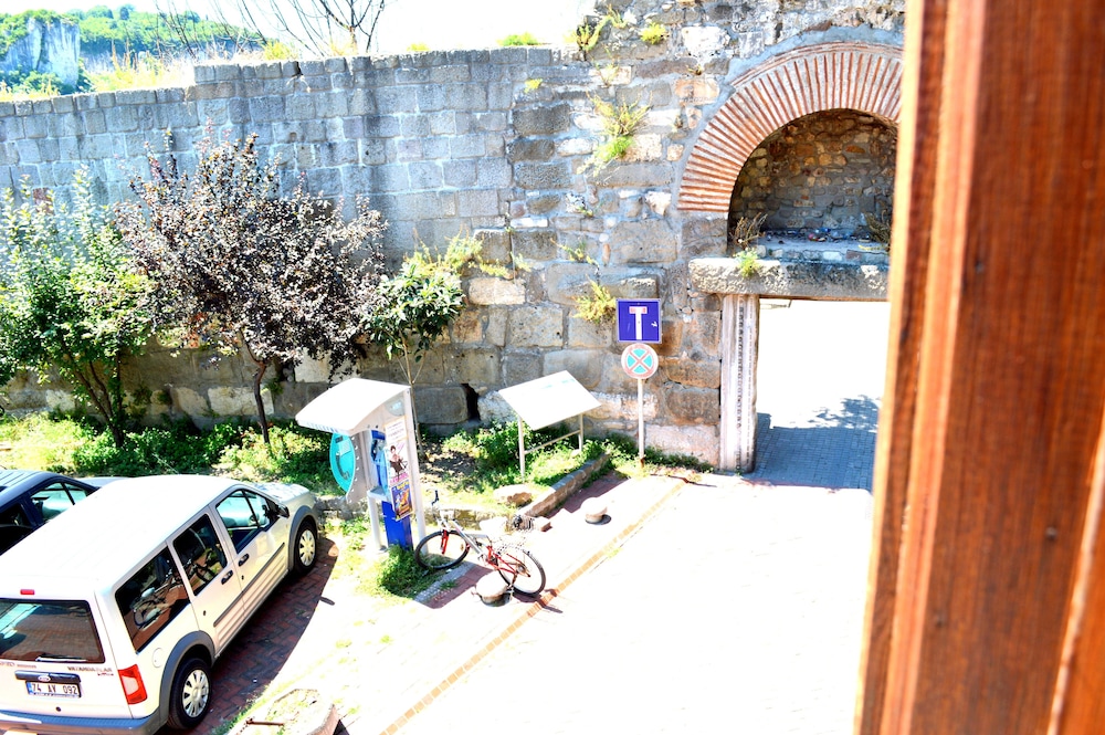 Yasar Marin Denizer Pansiyon view 4