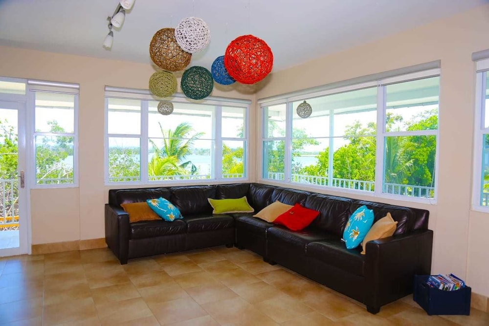 Tarpon's Nest Lodge - Property Image 22