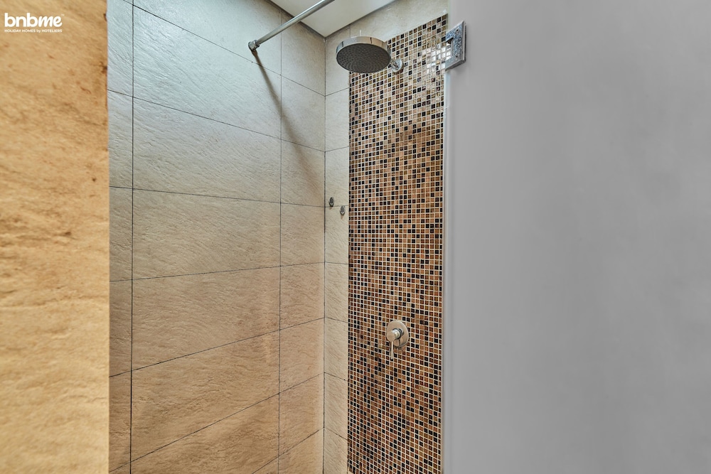 Marina Residence - 1108