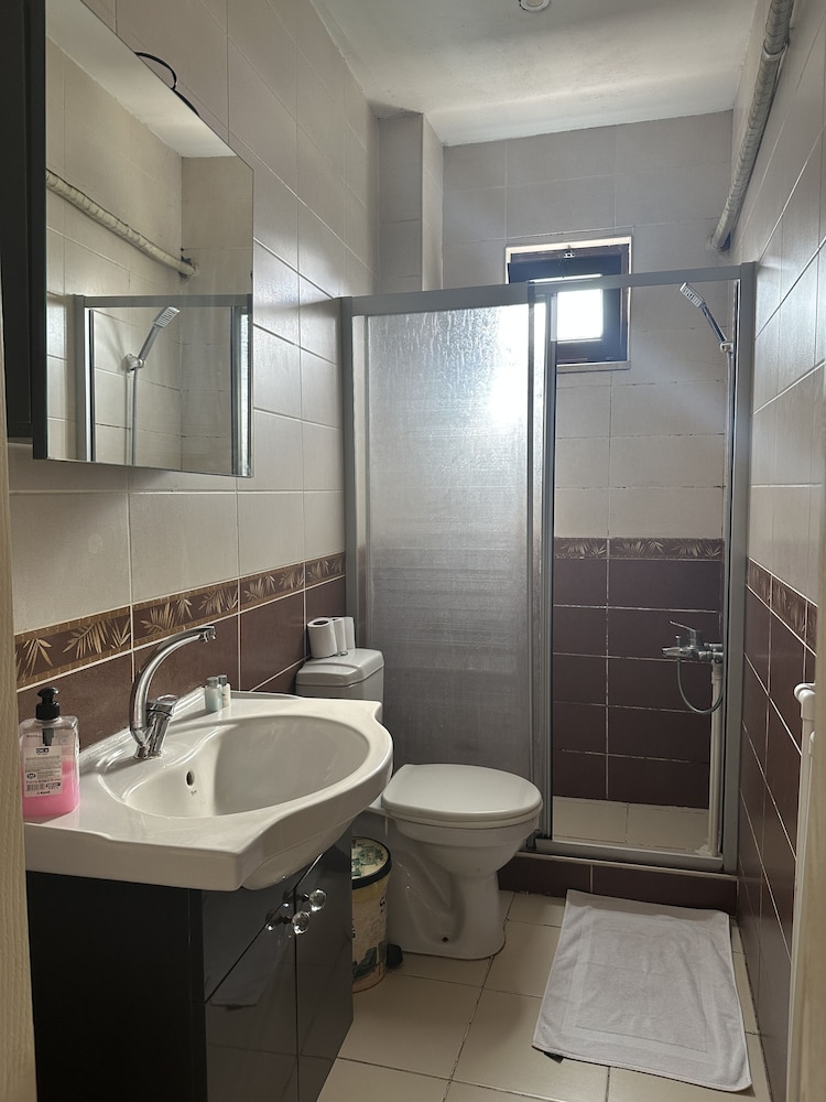 Green Bird Süit - Image 59