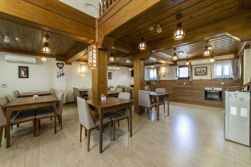 Armistis Hotel