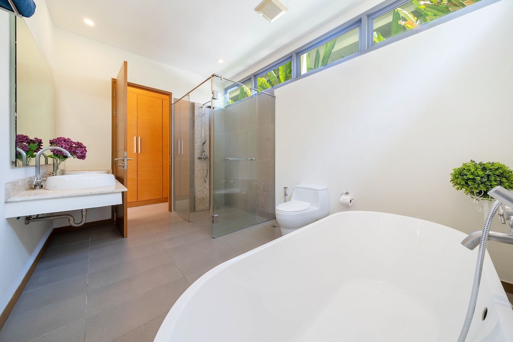 Tropical Private Pool 2BR Villa Kate