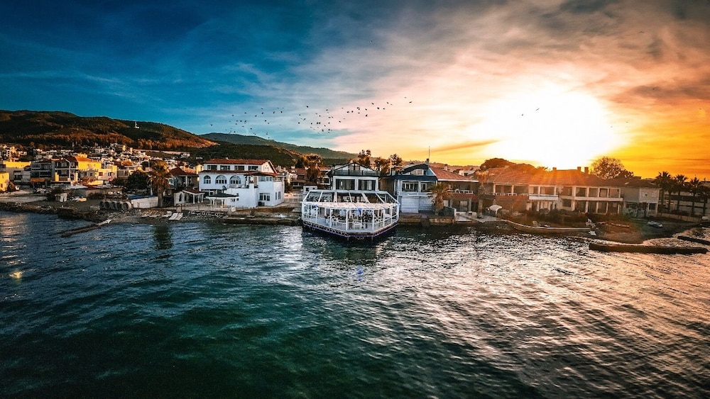 Black Lotus İzmir - Image 40