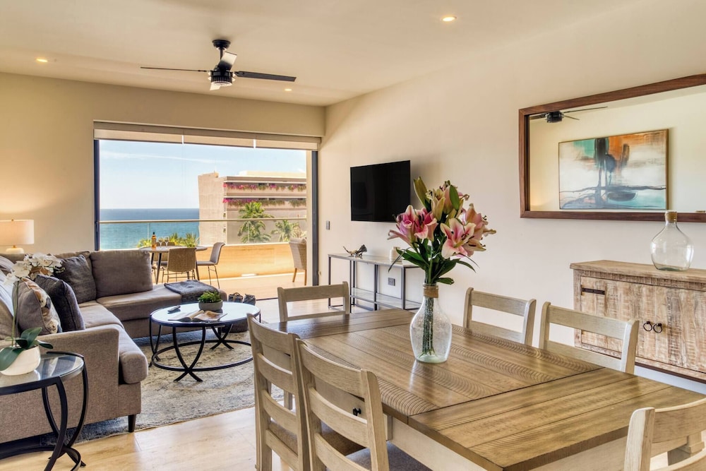 Family Friendly APT 17 Ocean View, 3br, 6 pax