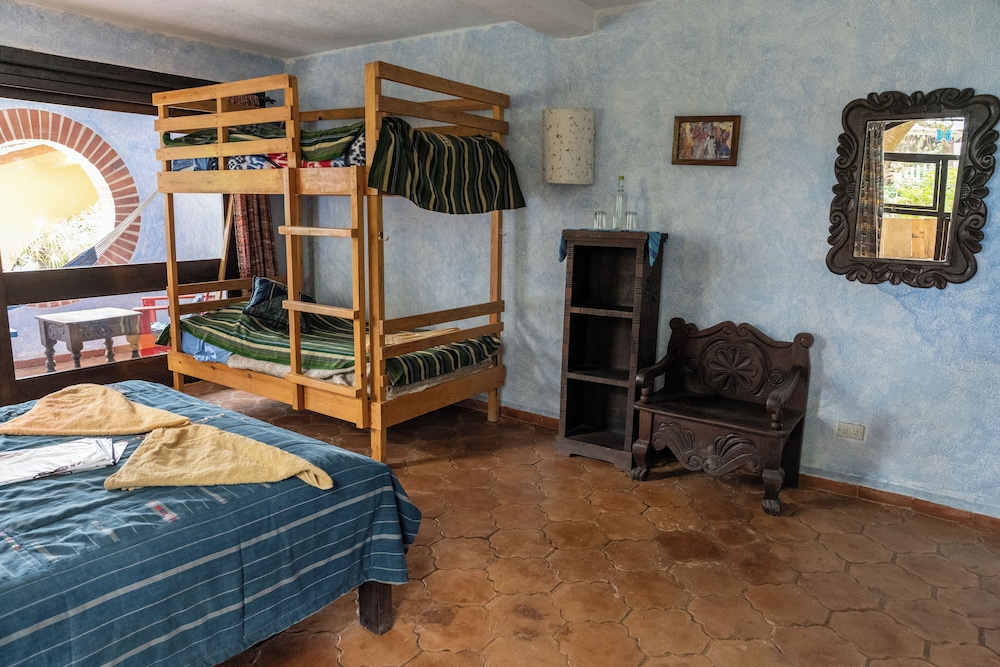 La Iguana Perdida - Hostel