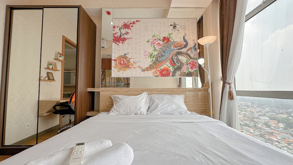 Comfortable Living And Best Location 1Br At Grand Sungkono Lagoon Apartment