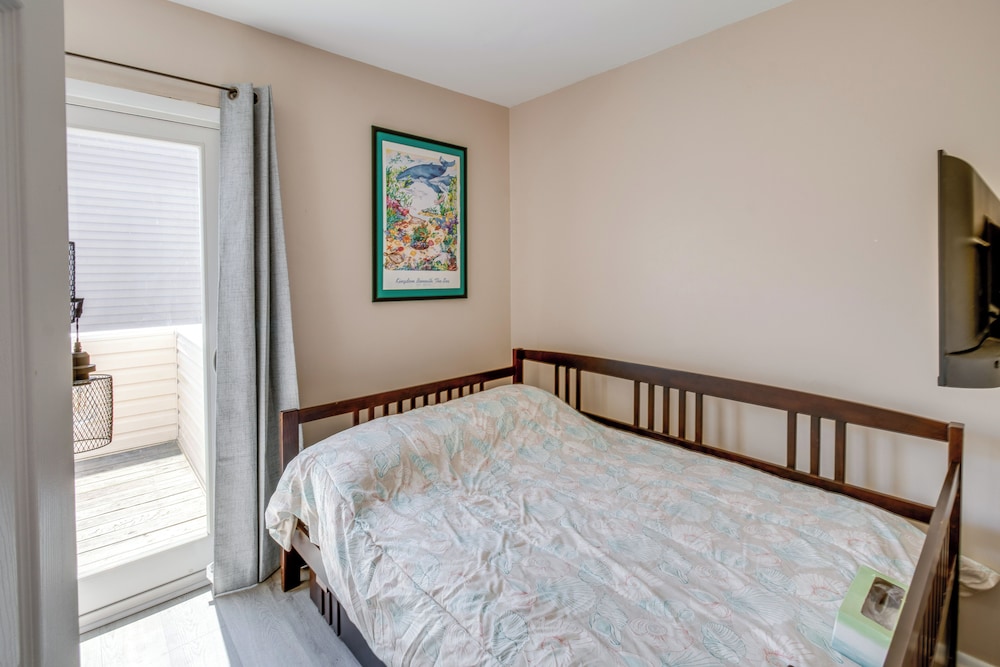 Walk to Brigantine Beach: Condo w/ Furnished Patio