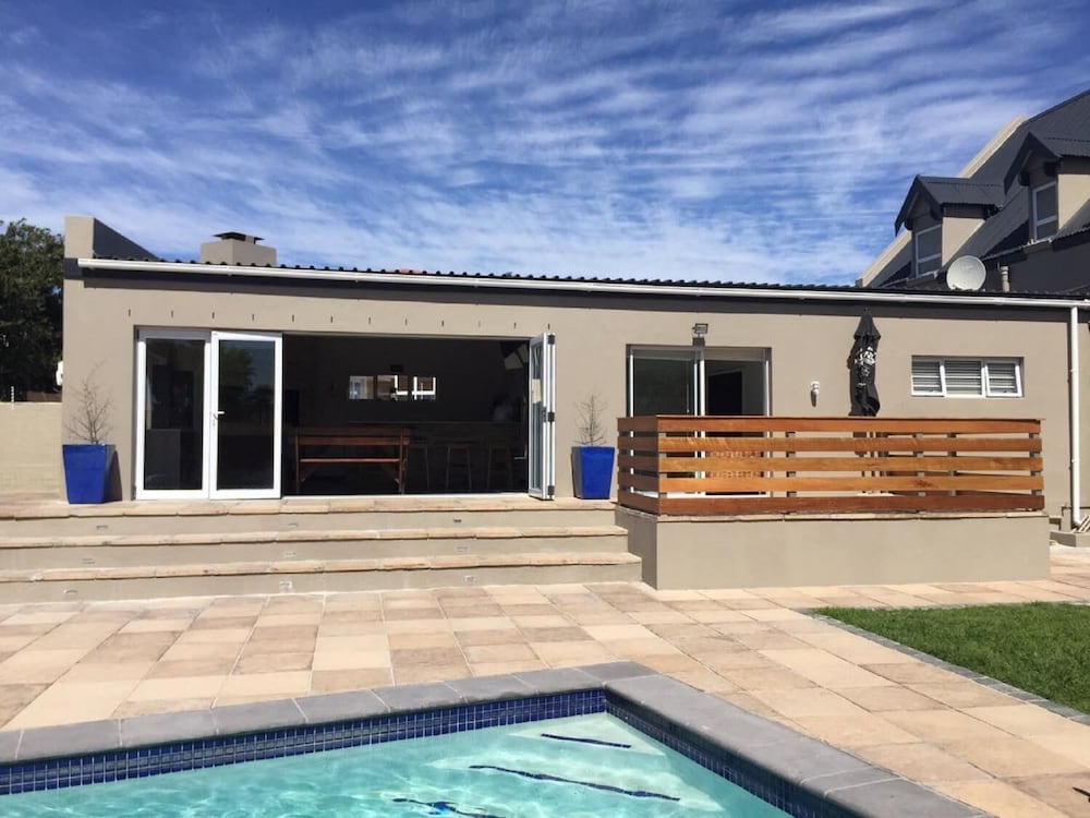 Clairwood Villa
