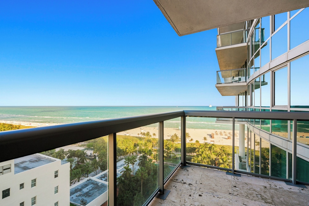 Luxury Vacation Rentals at The Setai by LRMB
