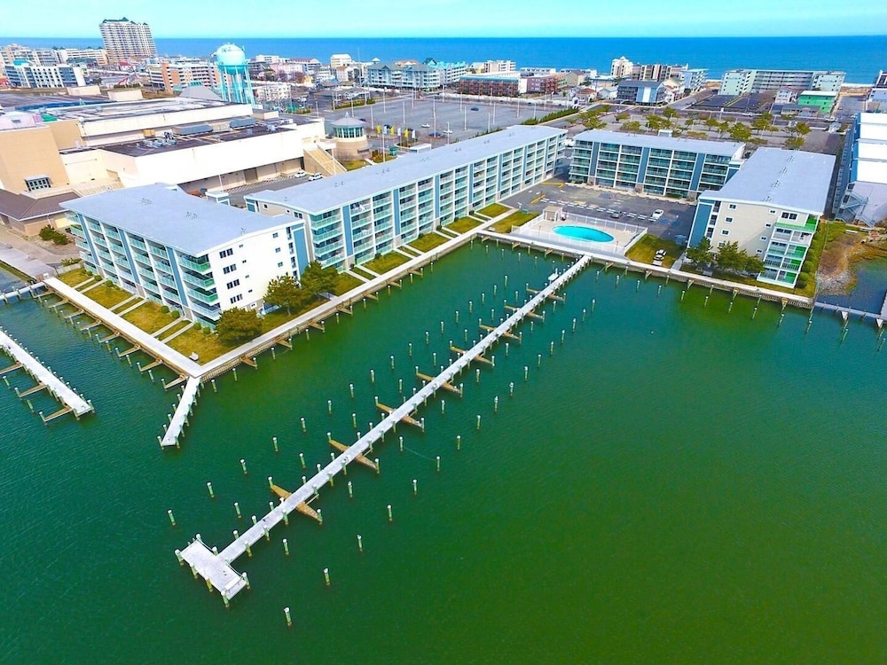 Thunder Island 148d 2 Bedroom Condo