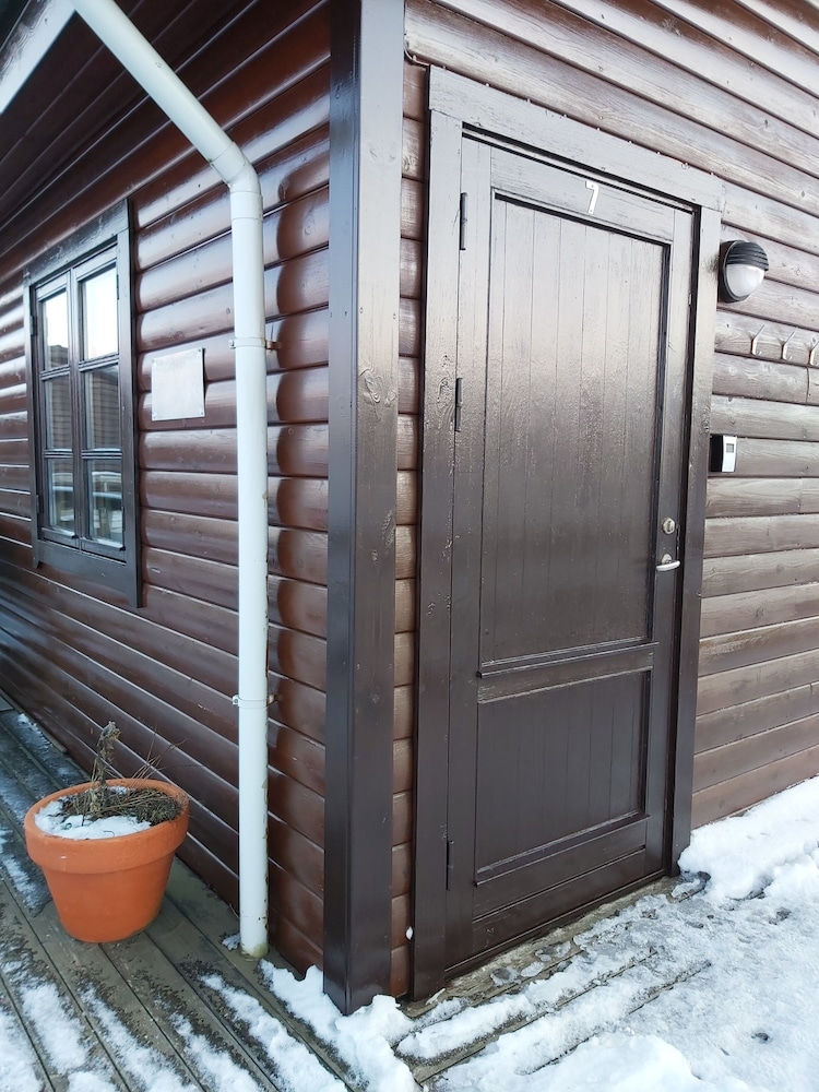 Hotel Riverfront Lodge - Image 1