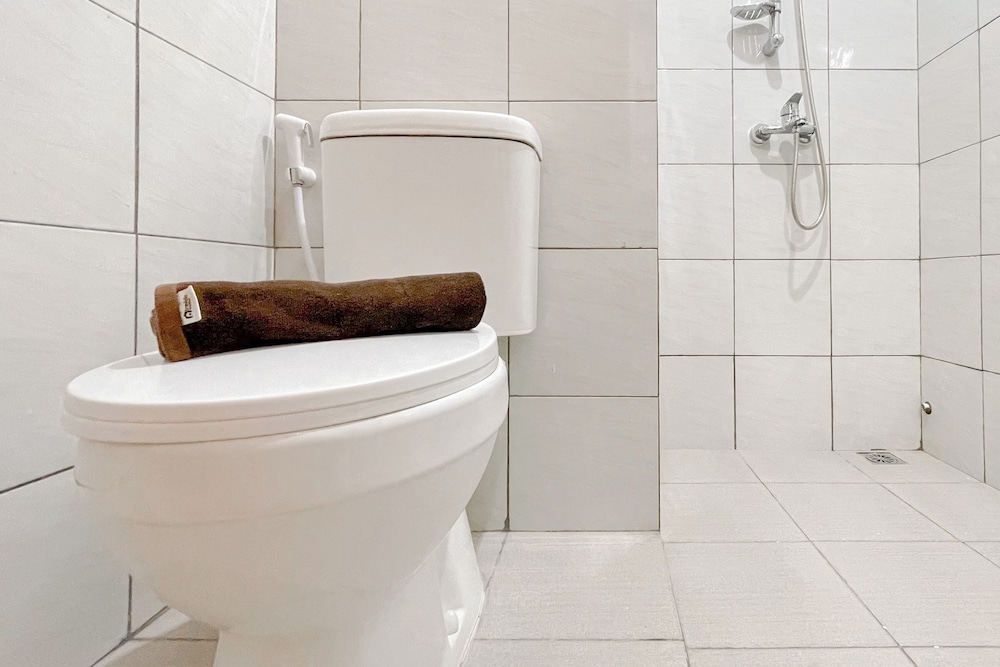 Compact Studio (No Kitchen) At Bandaraya - Tallasa City Makassar Apartment