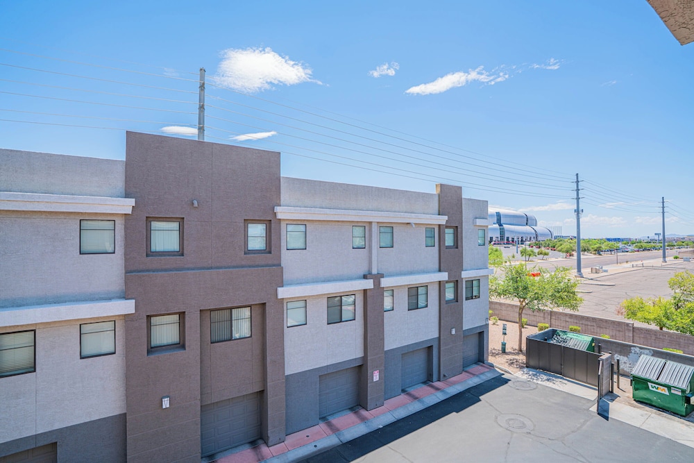 ROVE LIVING/KB - Zone Westgate