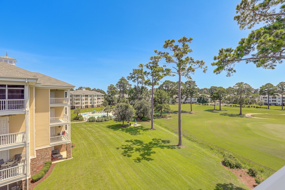 Golf Course View, Pool Access: Myrtle Beach Condo!