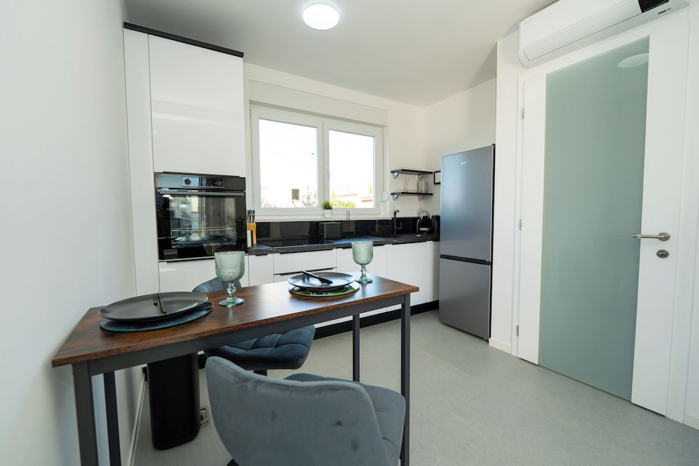 Smash 2 - Two-bedroom Apartments