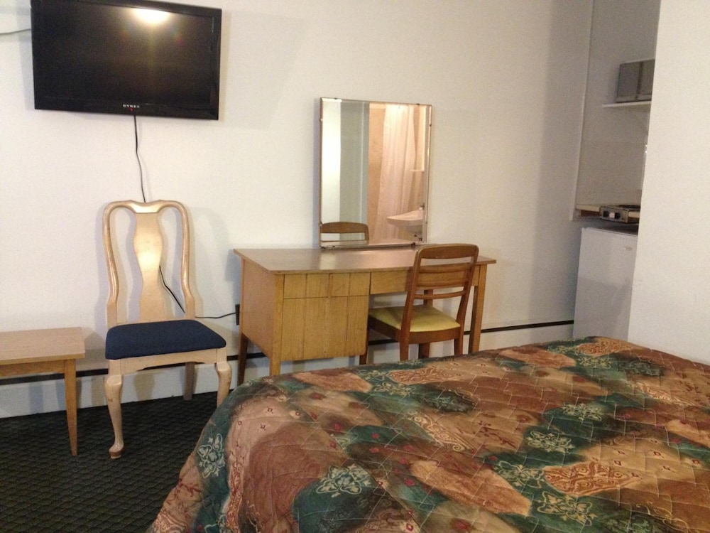 Pleasant Manor Motel