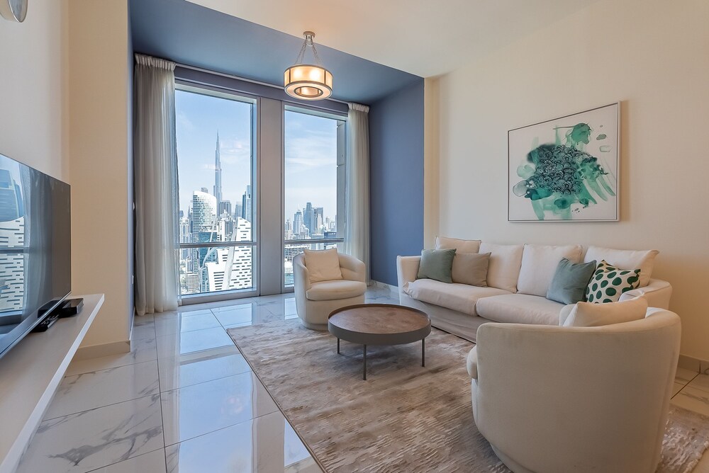 Noora Tower 4504 Business bay