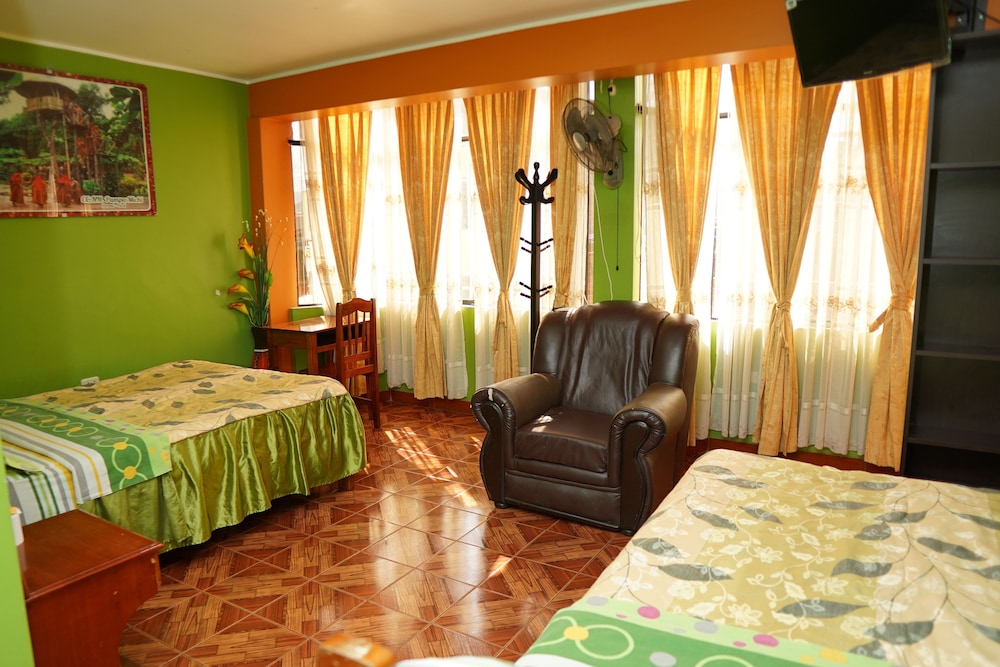 Hospedaje Orbis view 2