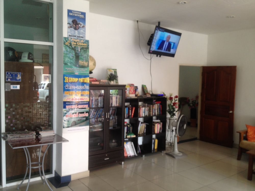 Jomtien Hostel