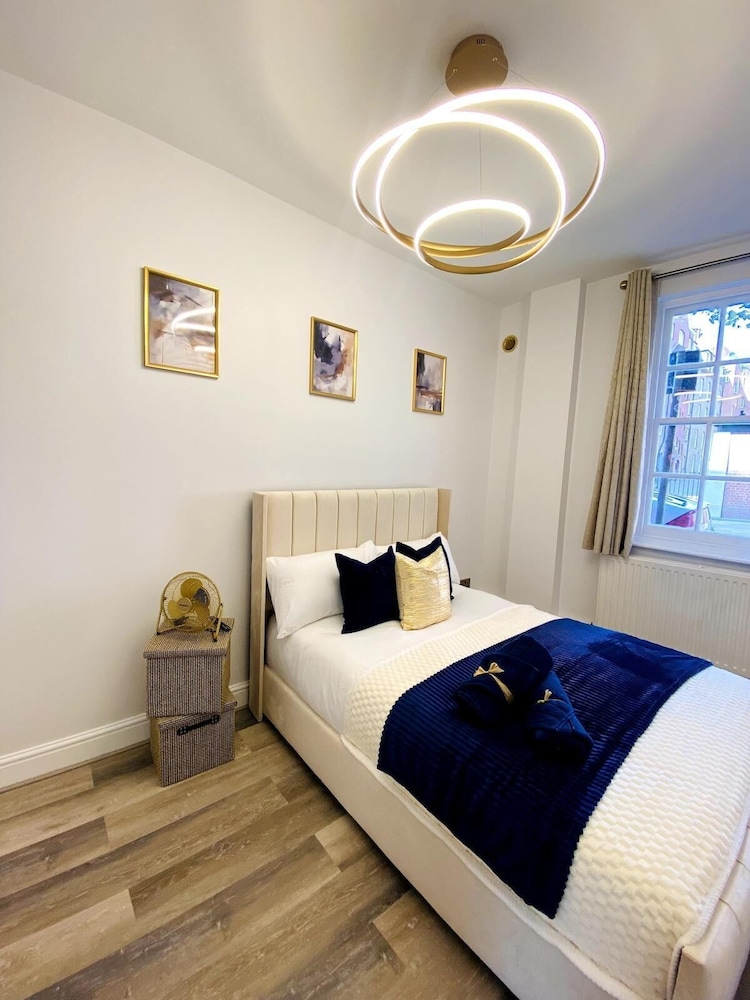 Inviting 3-bed Apartment in London