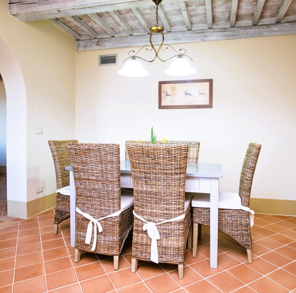 Luxury 3 Rooms Apt Olives in Siena Resort view 4