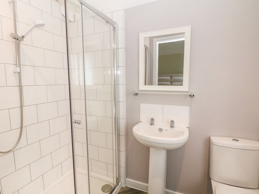 Hope Valley Vacations - Poacher's Arms - Property Image 23