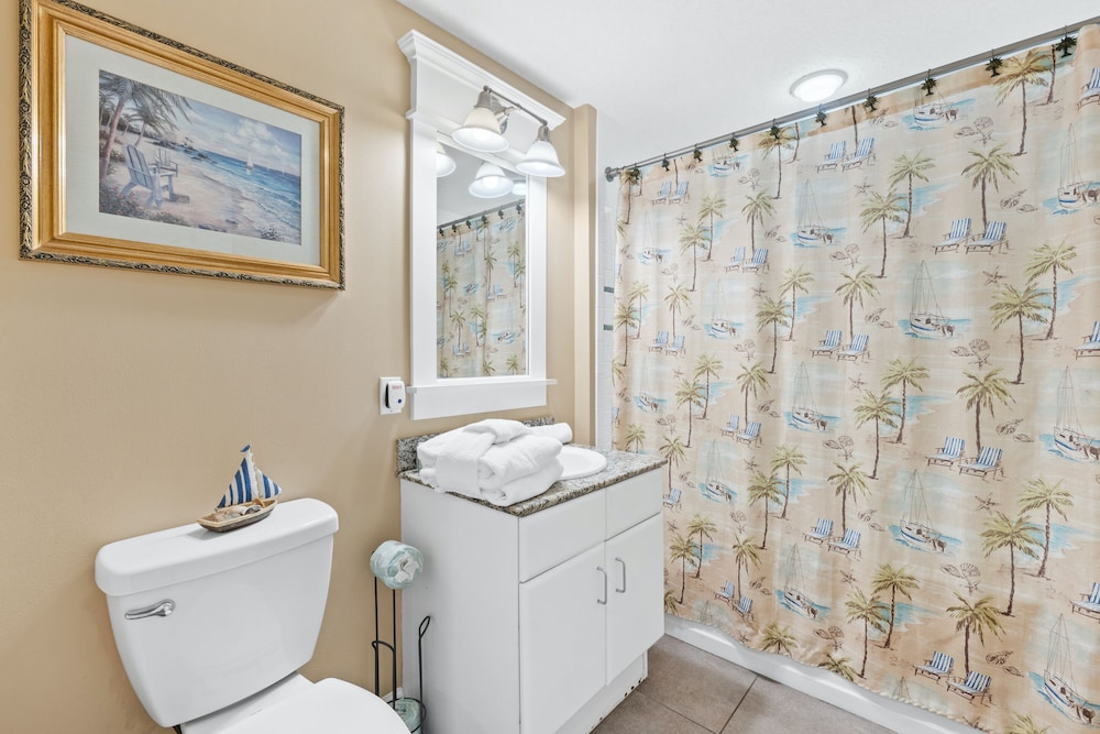 Grand Panama Beach Resort by Panhandle Getaways