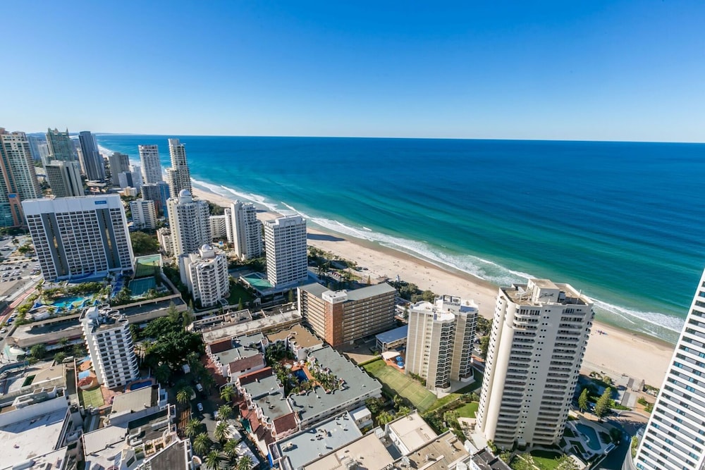 H Residences - Apartment Stay Private