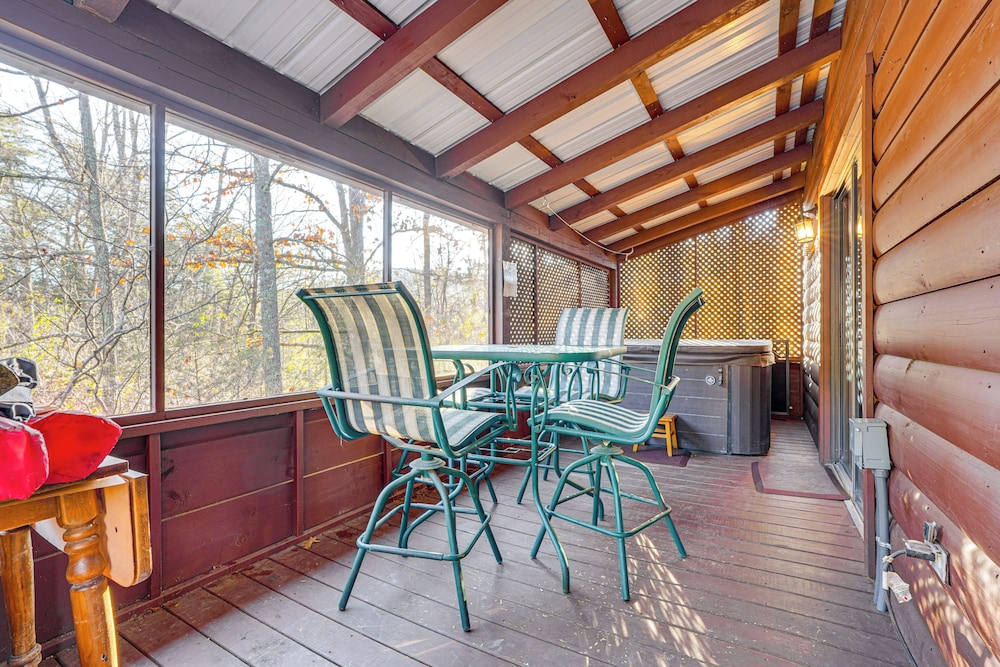 Sevierville Angler's Cabin w/ Pond Access!