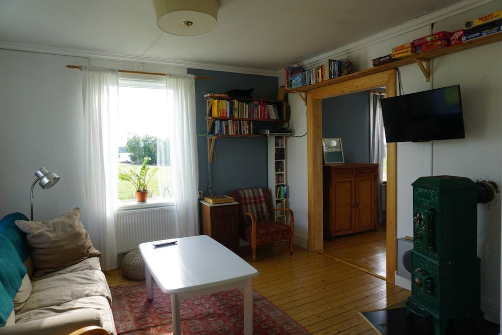 Photo 7