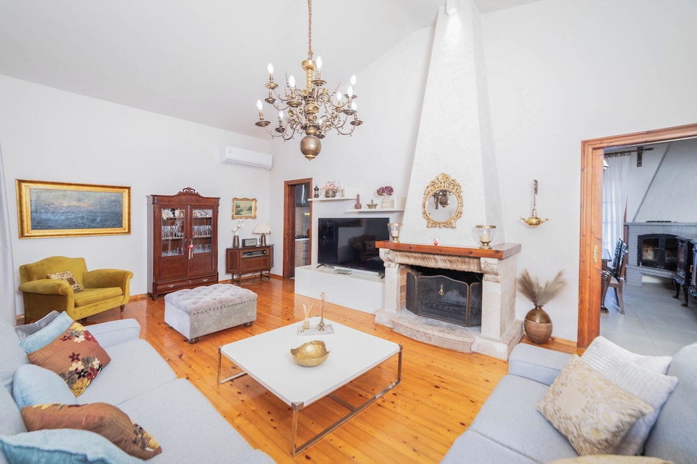 MyThea Villa
