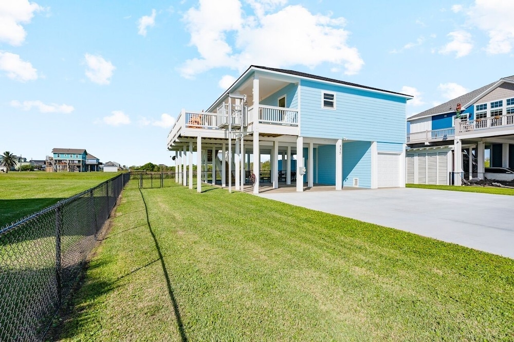 Gulf Winds 3 Bedroom Home