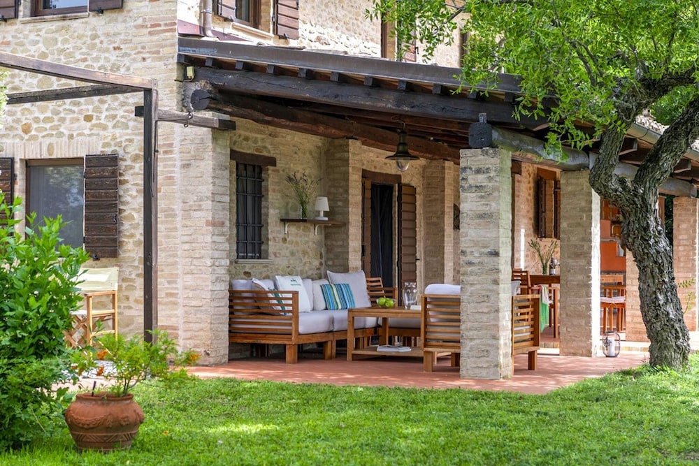 Casale Belvedere 8 1 by Marche Holiday Villas