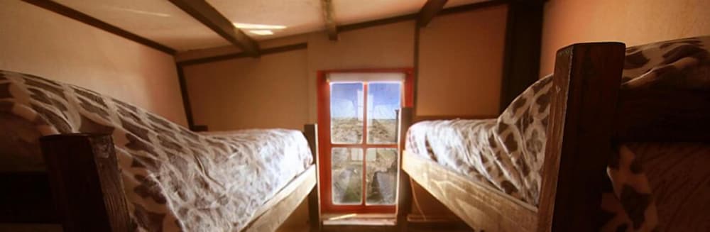 Narakan Hostel