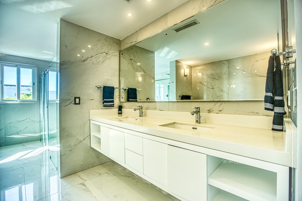 Cap Cana Villa for Rent Modern Fresh and Fully-equipped Oceanfront Villa