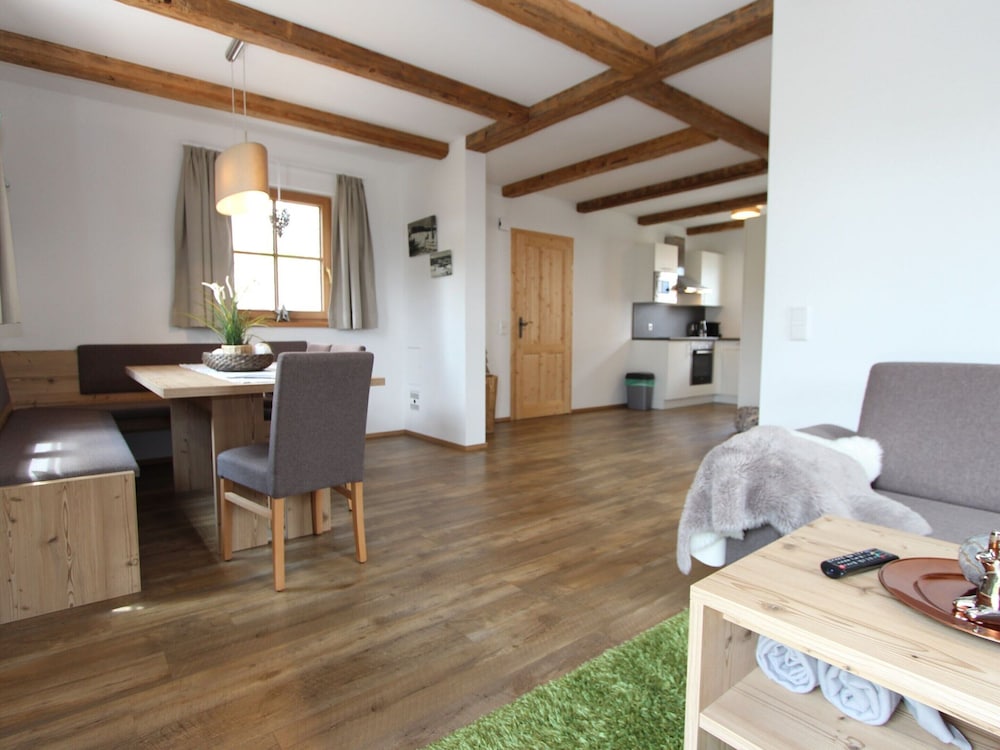 Cozy Chalet in Weisspriach With Terrace view 2