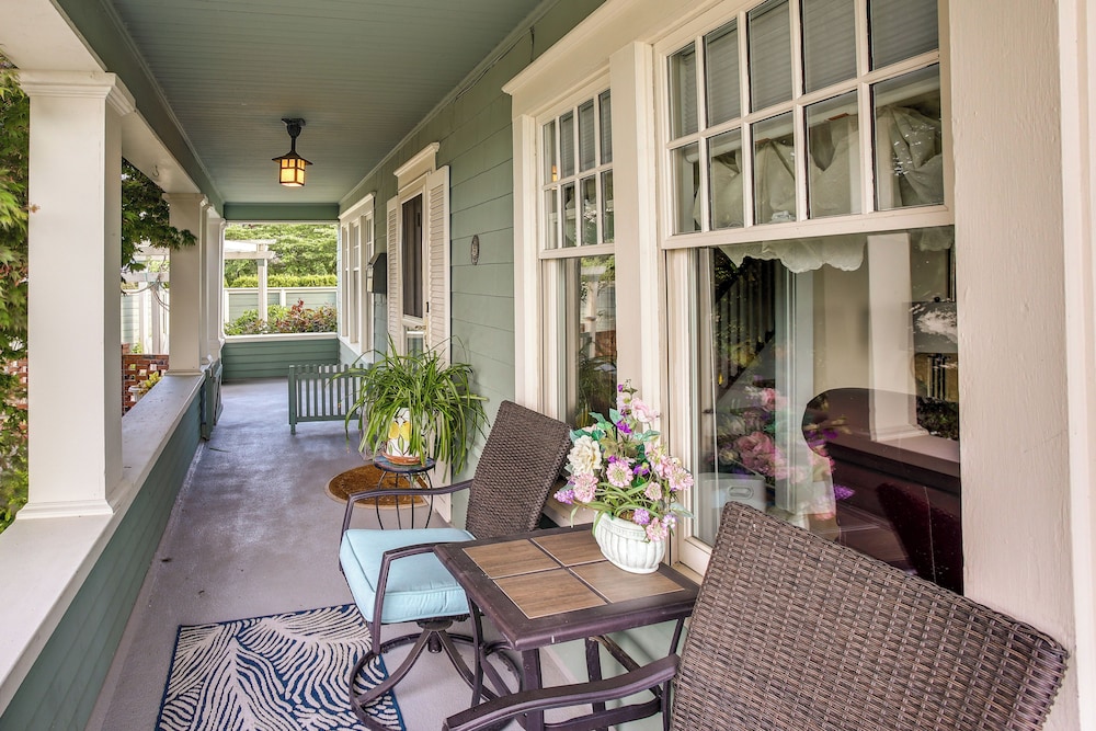 Seattle Vacations - Serene Tacoma Home w/ Furnished Deck  Views! - Property Image 2