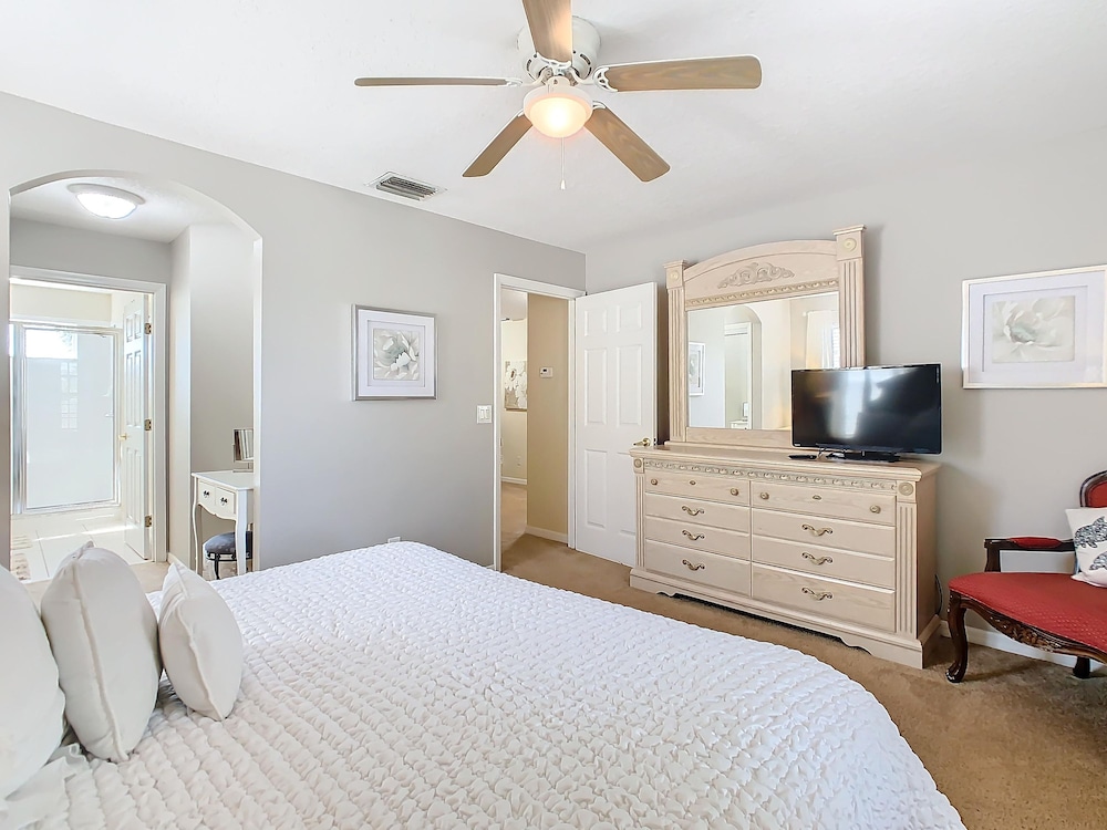 Elegant 5BR Home w Private Pool Spa Near Disney
