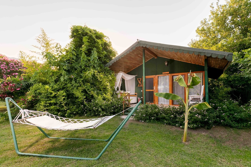 Etenna Beach Bungalows - Image 68