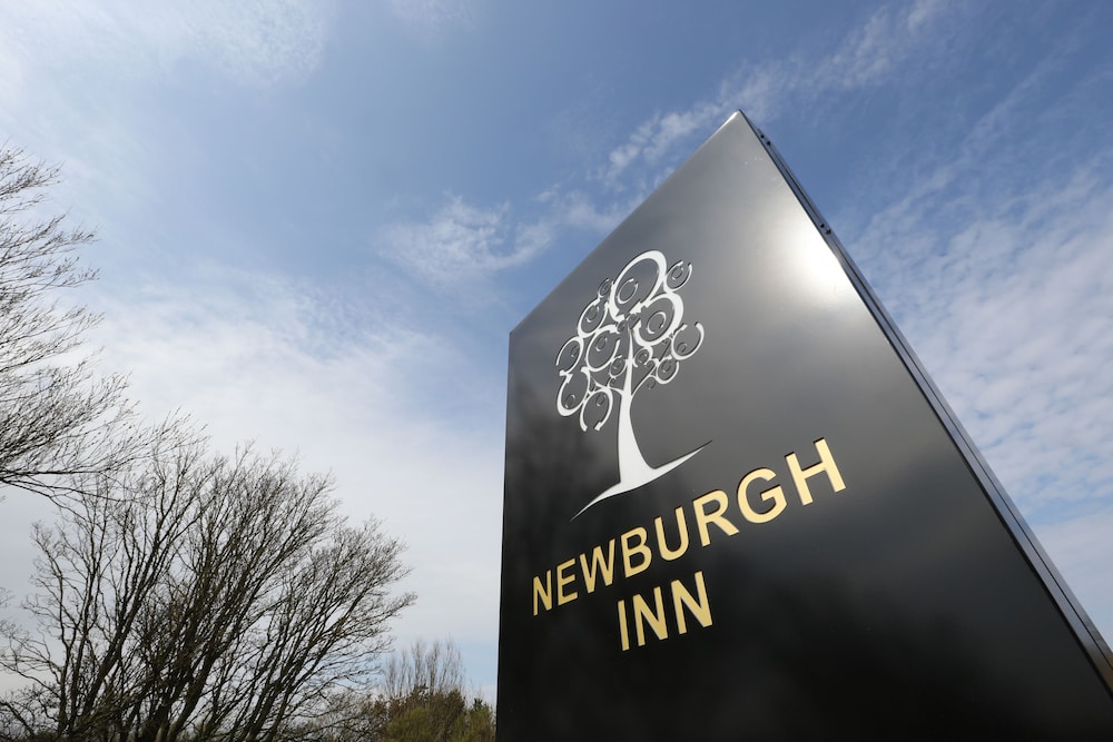 Newburgh Inn