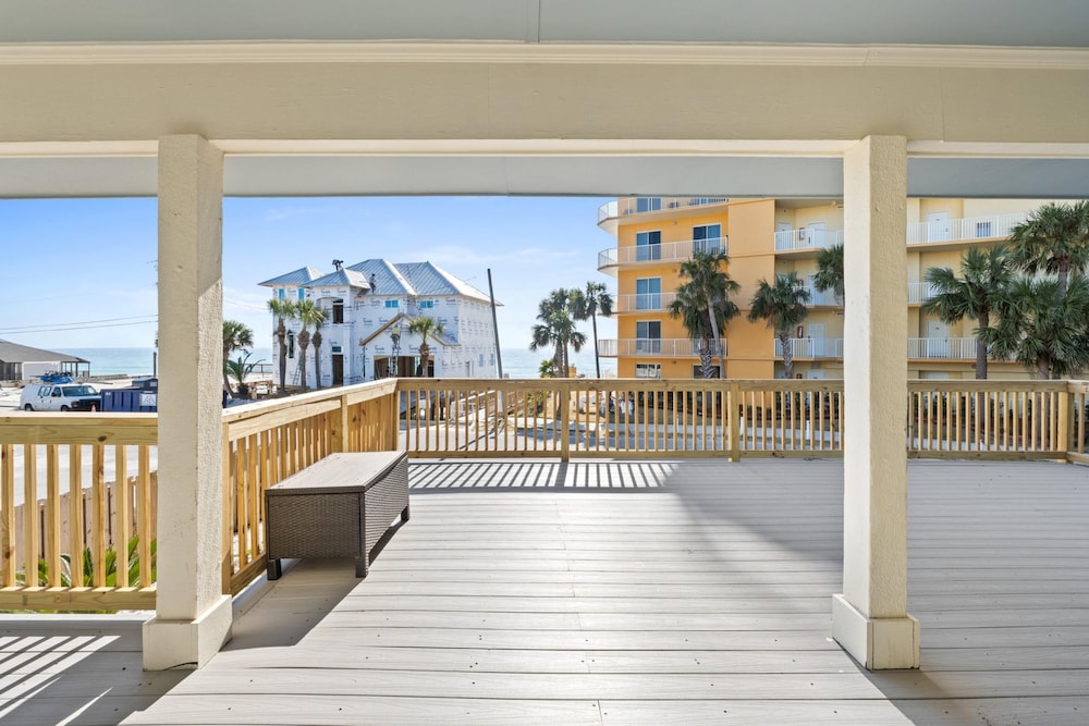 Beach House - Spyglass by PHG