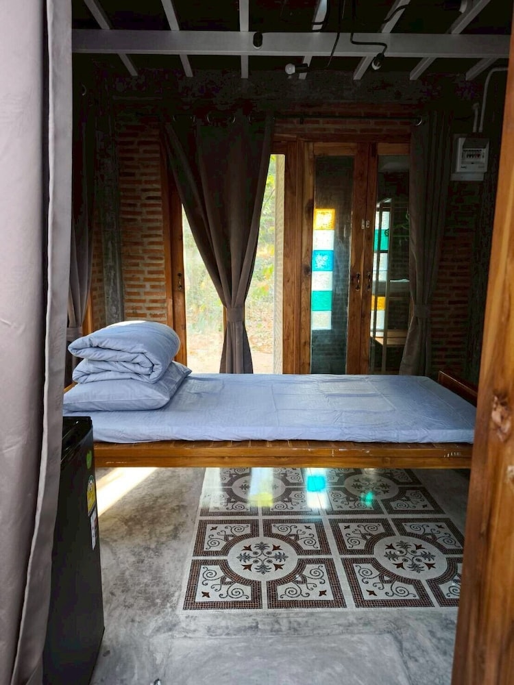 Phawaeng Resort